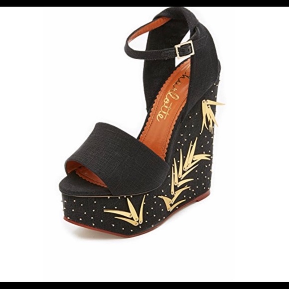 Wedge - Picture 4 of 6